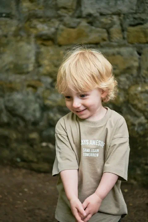 Family photos in Jesmond dene in Newcastle