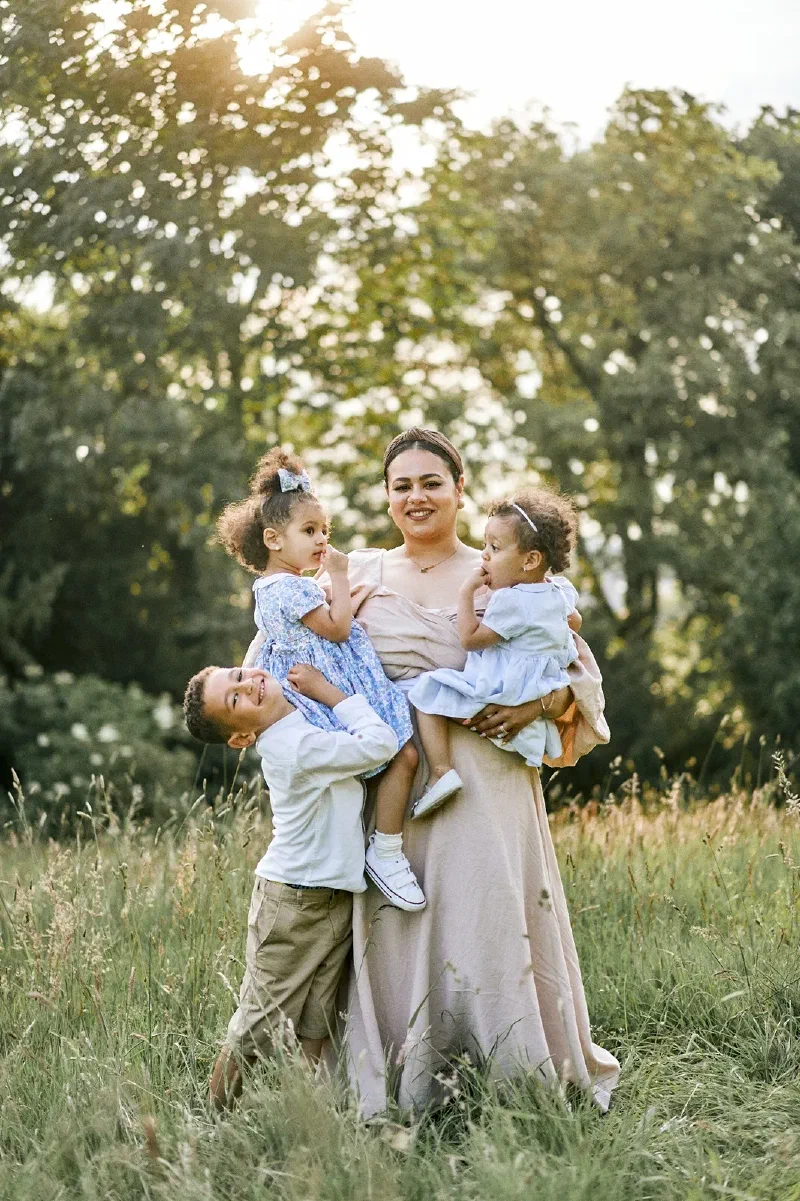 Family, Maternity, Newborn & Couples Portfolio - portfolio photograph 48