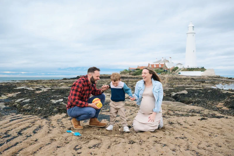 Maternity Photography St Mary&rsquo;s Lighthouse, Whitley Bay